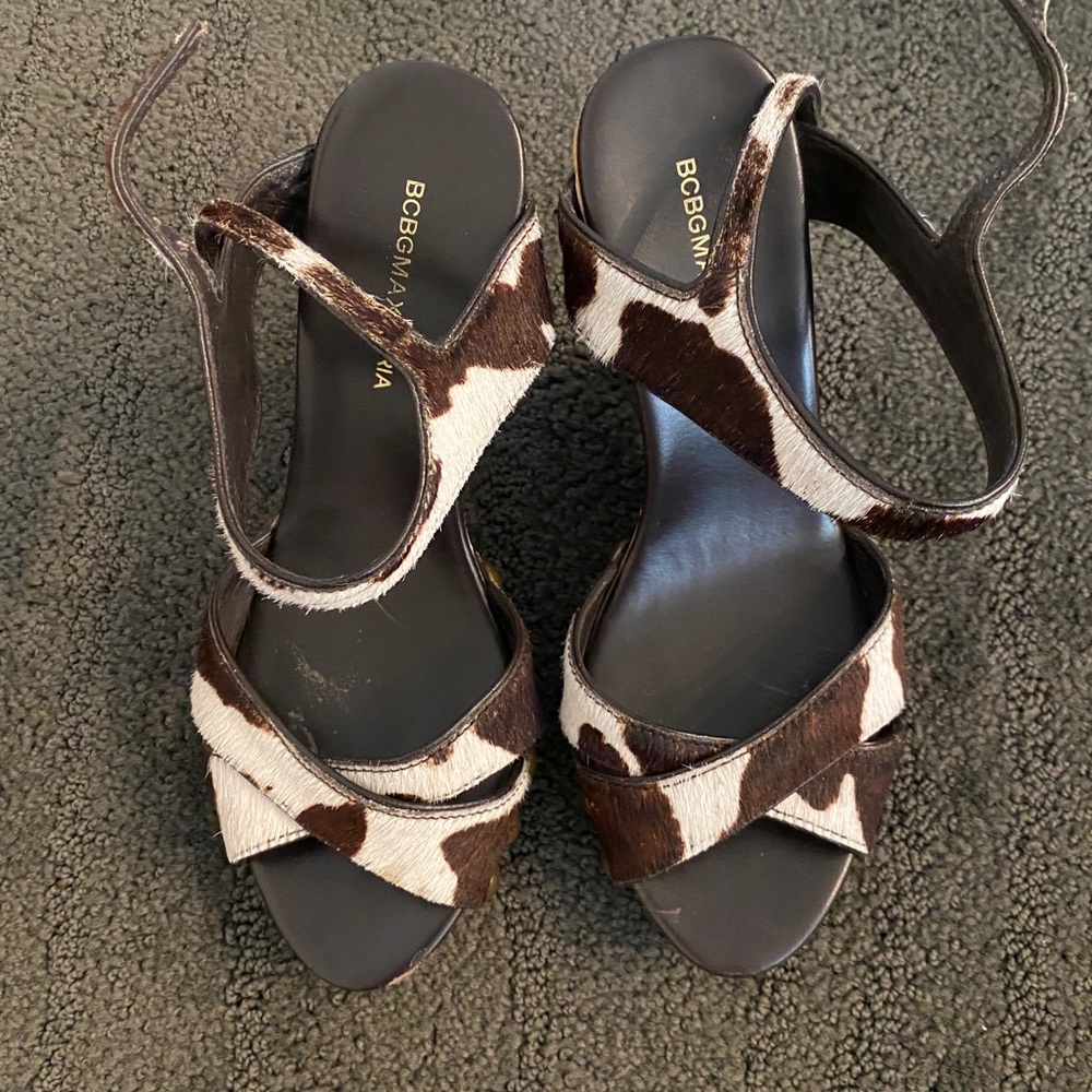 BCBG women’s shoes
